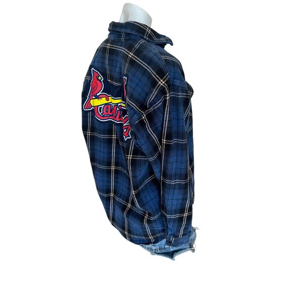 St. Louis Cardinals Plaid Flannel Shirt MEDIUM Oversized Baseball Shacket Unique - Picture 3 of 6